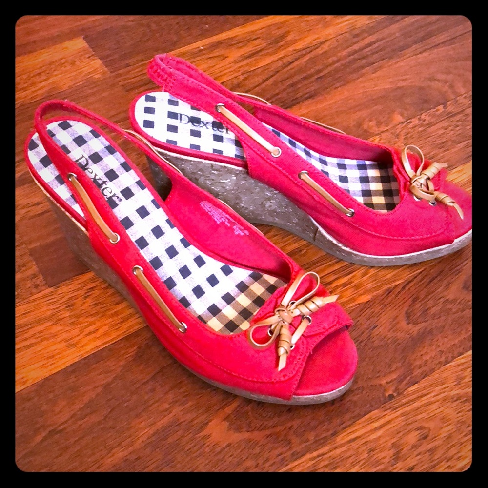 Red cork bottom wedges